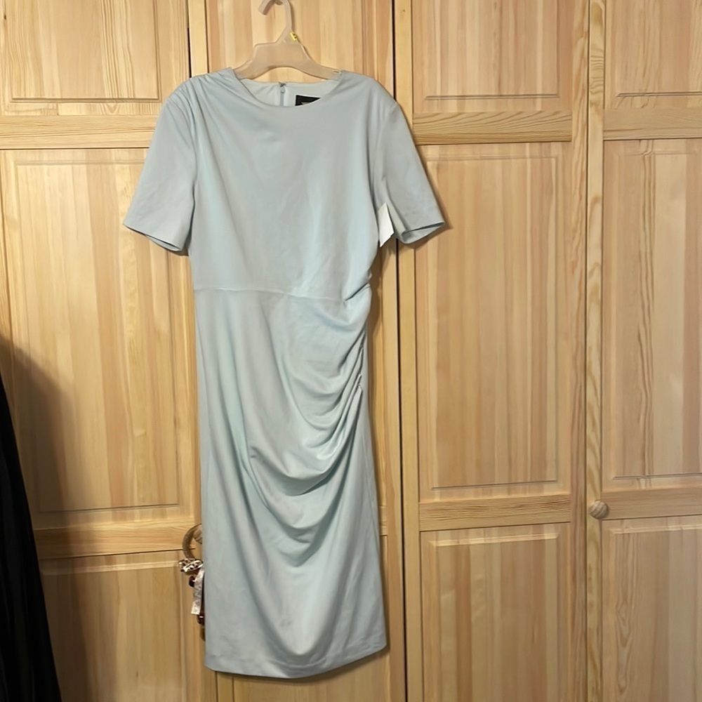 Alexa Admor medium dress